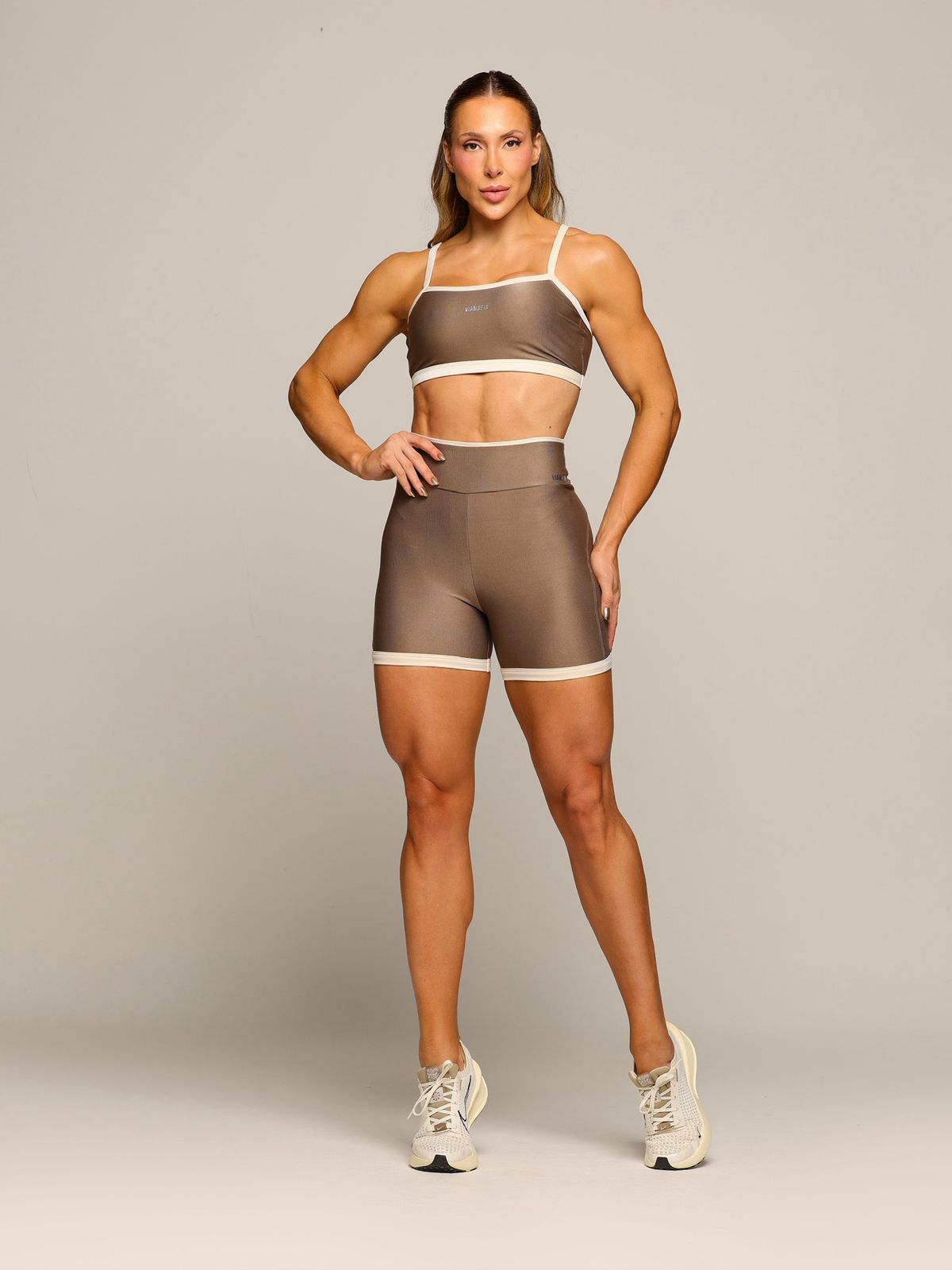 CONJUNTO DE SHORT MOON CASTANHO
