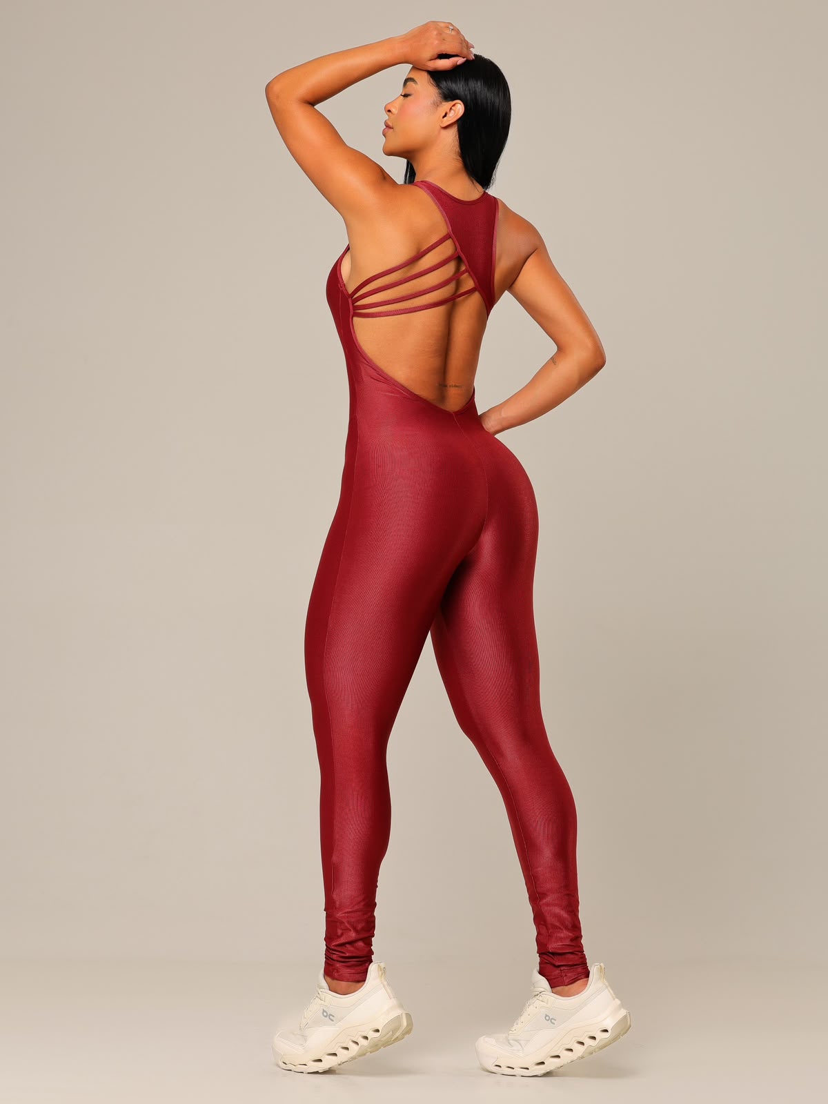 MACAÇÃO DOLL VERMELHO